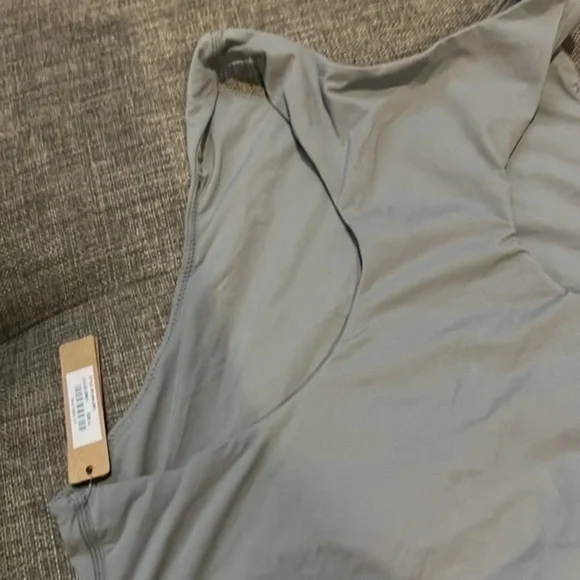 Skims Fits everybody high neck bra - Picture 6 of 6